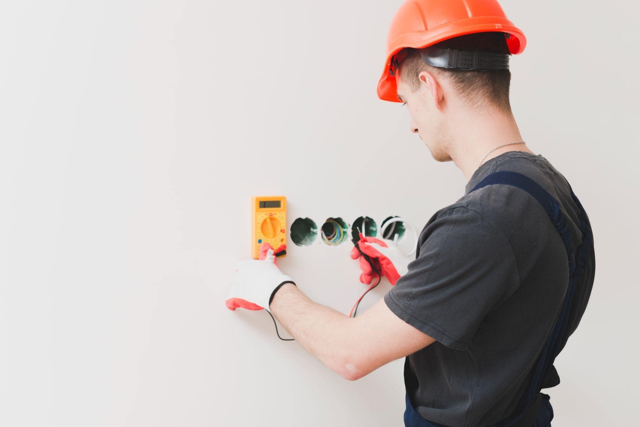 Image illustrating a professional residential electrician in New York