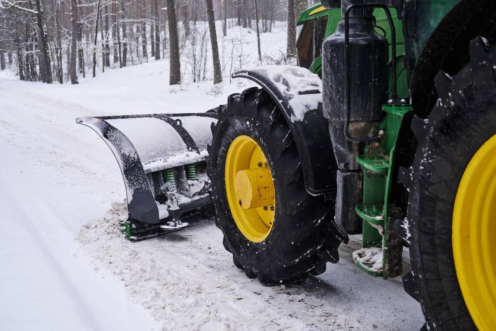 Professional snow removal services in New York